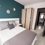 Aurea * Арресифе